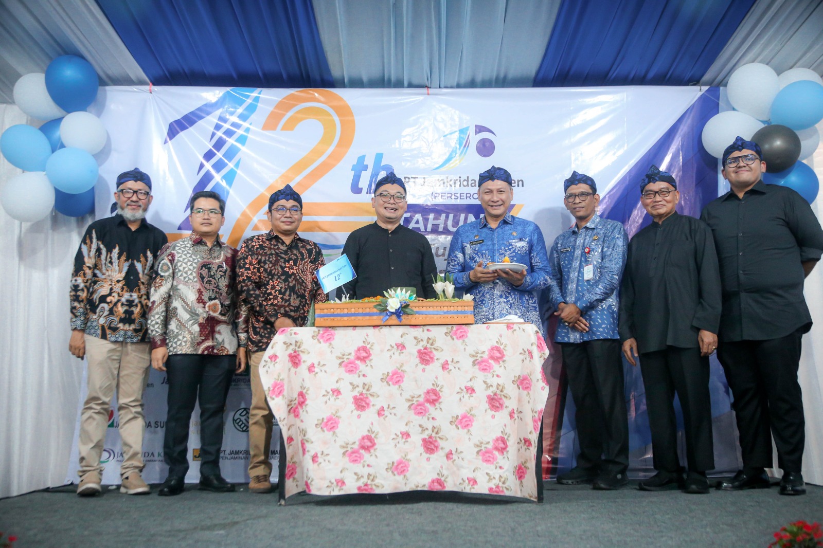Sekda Deden Apriandhi di HUT ke-12 Jamkrida Banten.