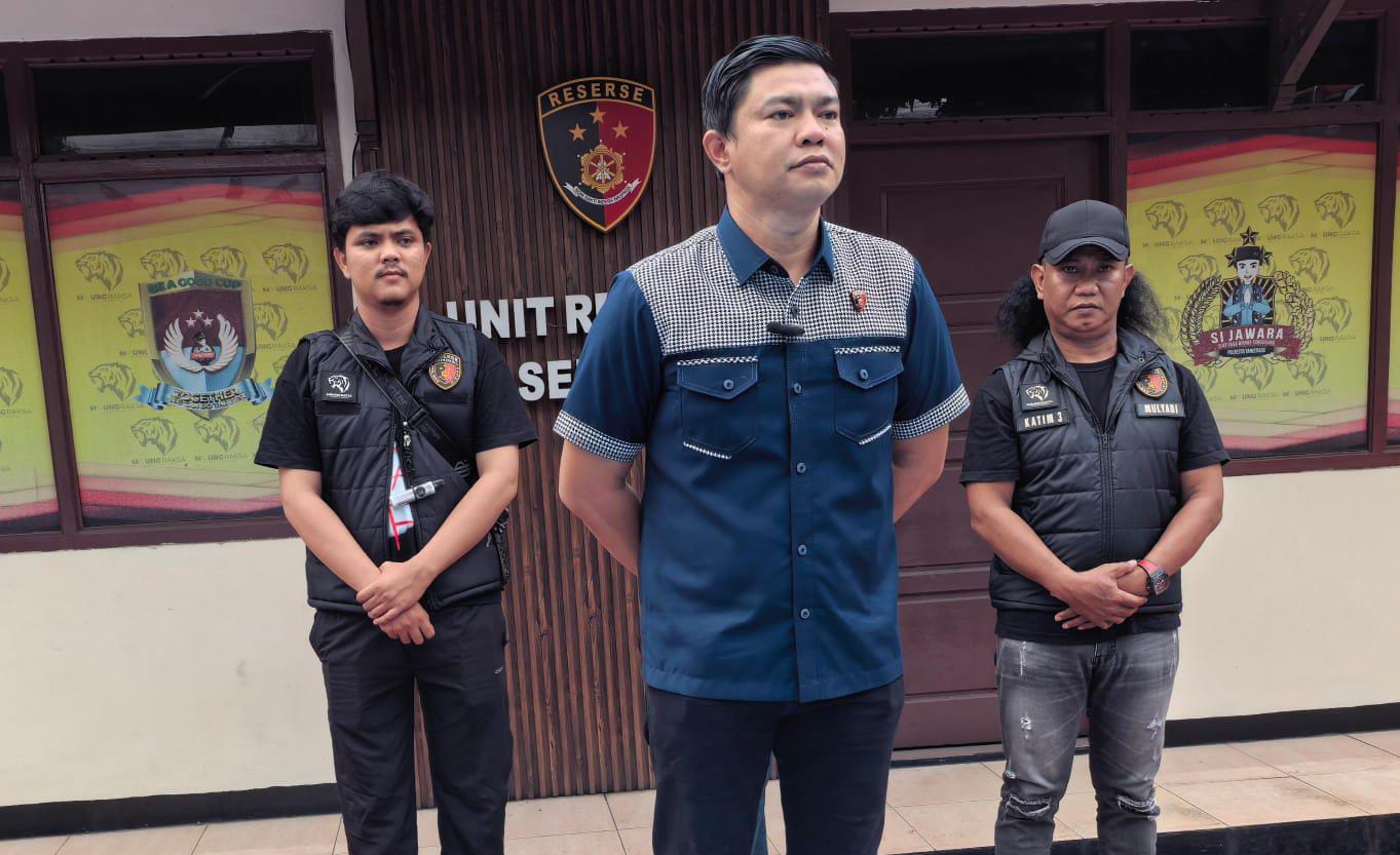 Kanit Reskrim Polsek Cikupa Ipda Syaiful Rusdiansyah bersama timnya.