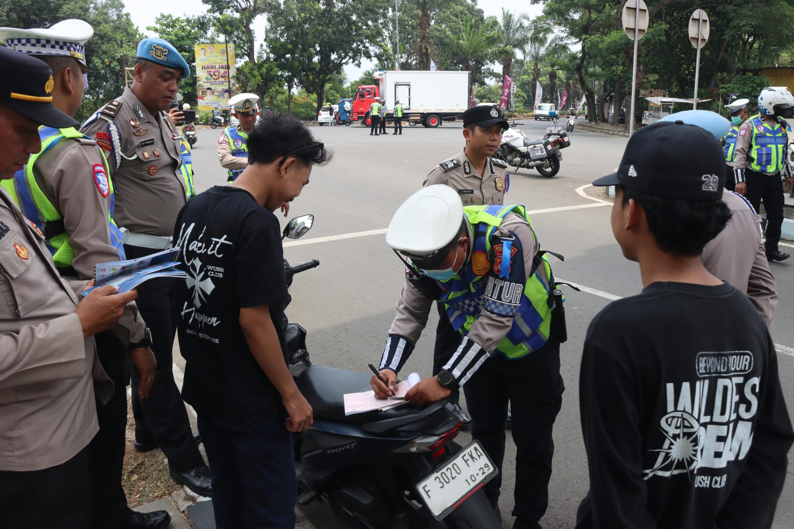 Satlantas Polresta Tangerang Gelar Operasi Patuh Maung di Tigaraksa.